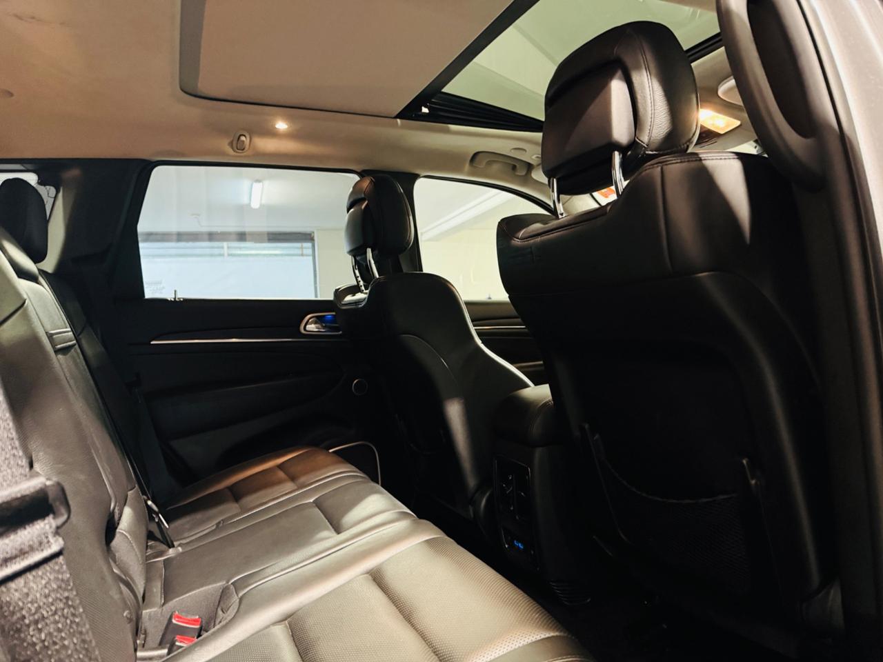 Jeep GRAND CHEROKEE 3.0 CRD*OVERLAND*AUTOMATICA*TETTO 250CV*