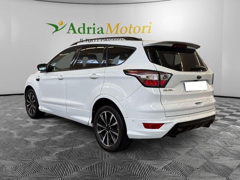 Ford Kuga 1.5 TDCi 120CV S&S 2WD ST-Line