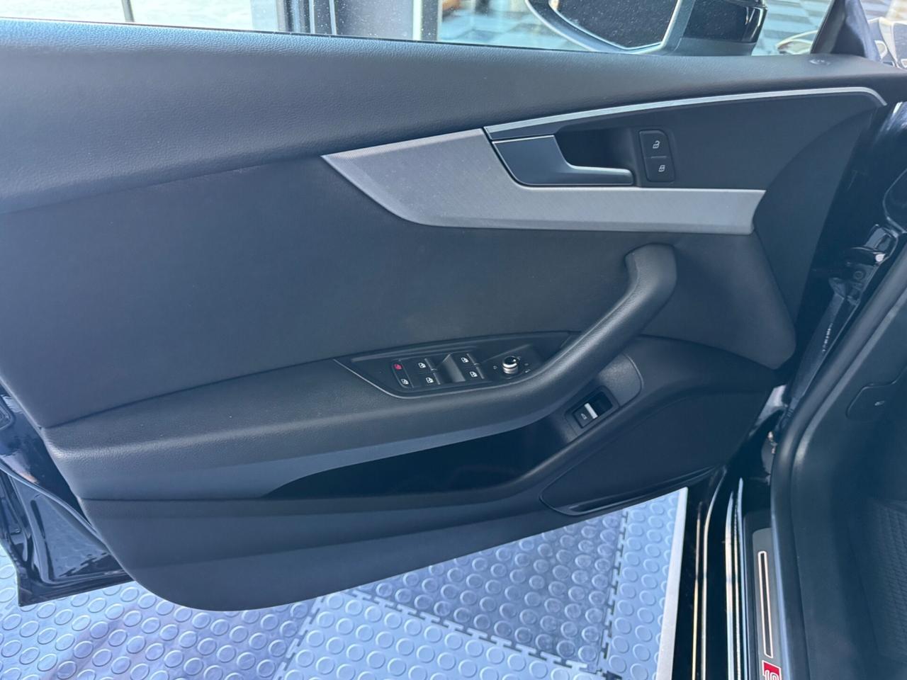 Audi A5 SPB 40 TDI quattro S tronic