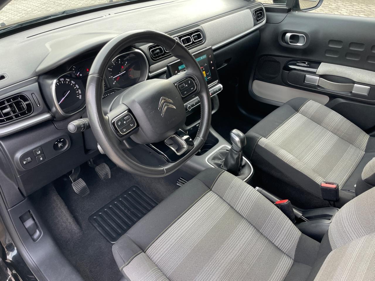 Citroen C3 PureTech 82 GPL Shine