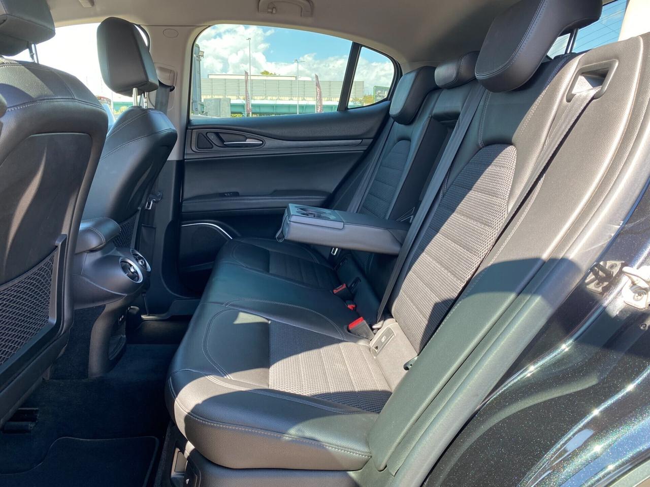 ALFA ROMEO - Stelvio - 2.2 T.diesel 180CV AT8 RWD