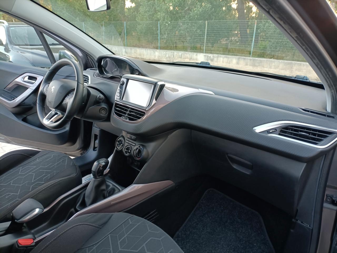 Peugeot 2008 1.4 HDi