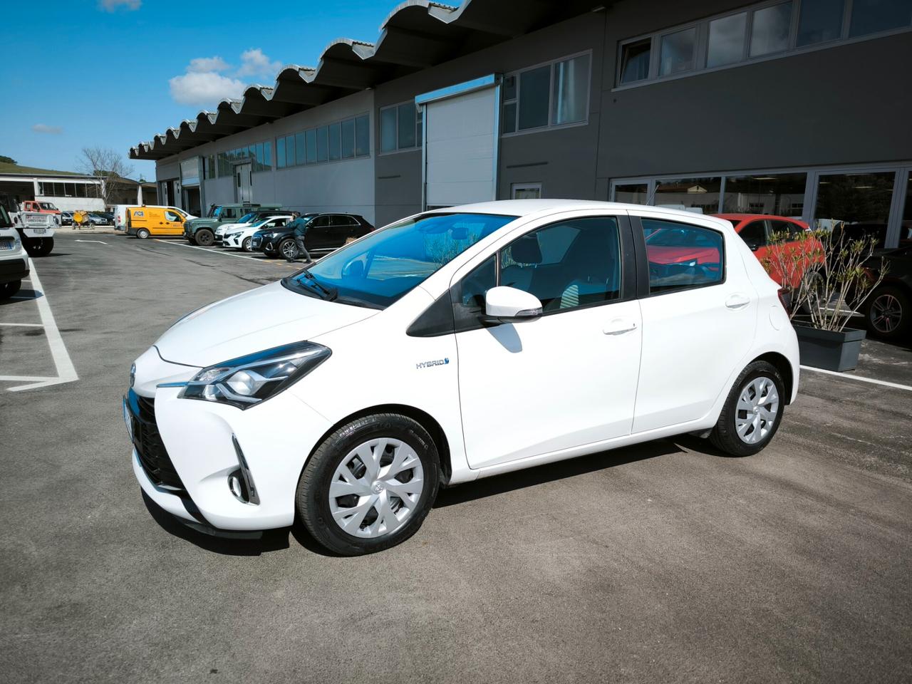 Toyota Yaris 1.5 Hybrid 5 porte Active