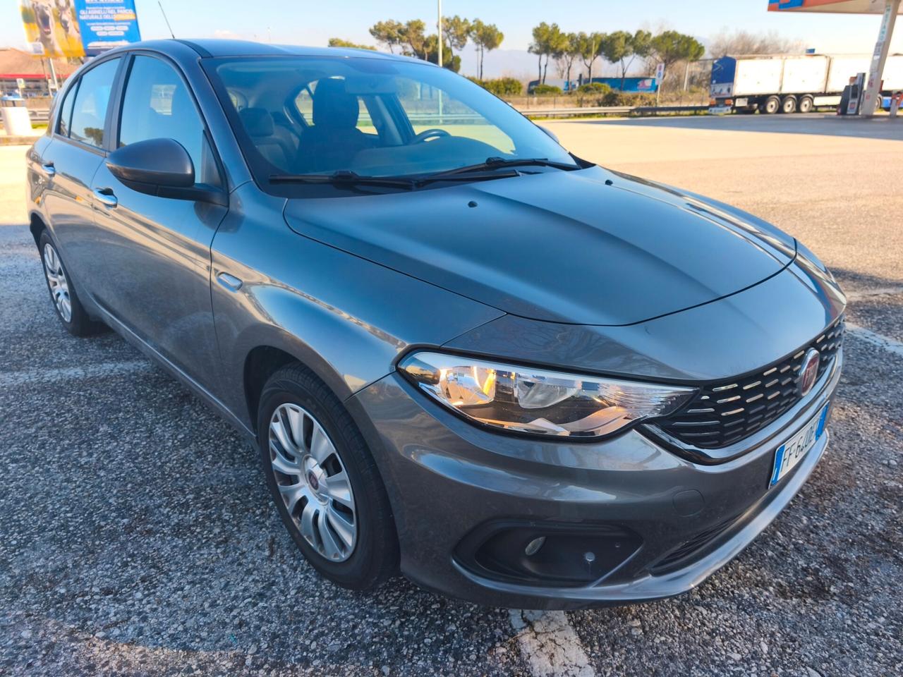 Fiat Tipo 1.4 T-Jet 120 CV GPL 5p GANCIO TRAINO