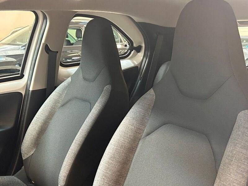 Toyota Aygo X 1.0 VVT-i 72 CV 5 porte Active