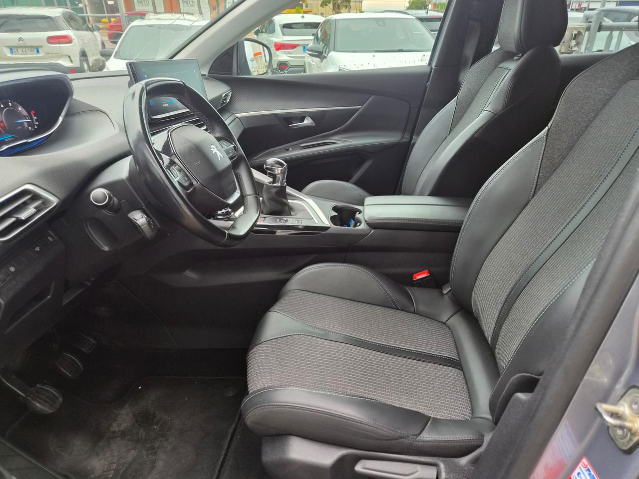 Peugeot 3008 BlueHDi 130 S&S Allure