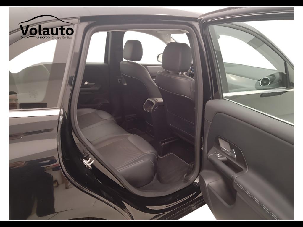 Mercedes-Benz Classe B - W247 2018 - B 180 d Sport auto