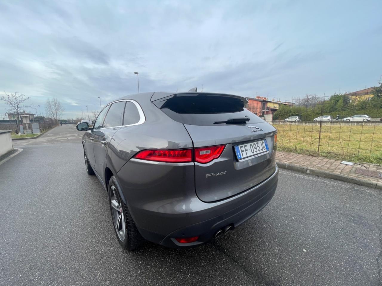 Jaguar F-Pace 2.0 D 180 CV AWD aut. Portfolio