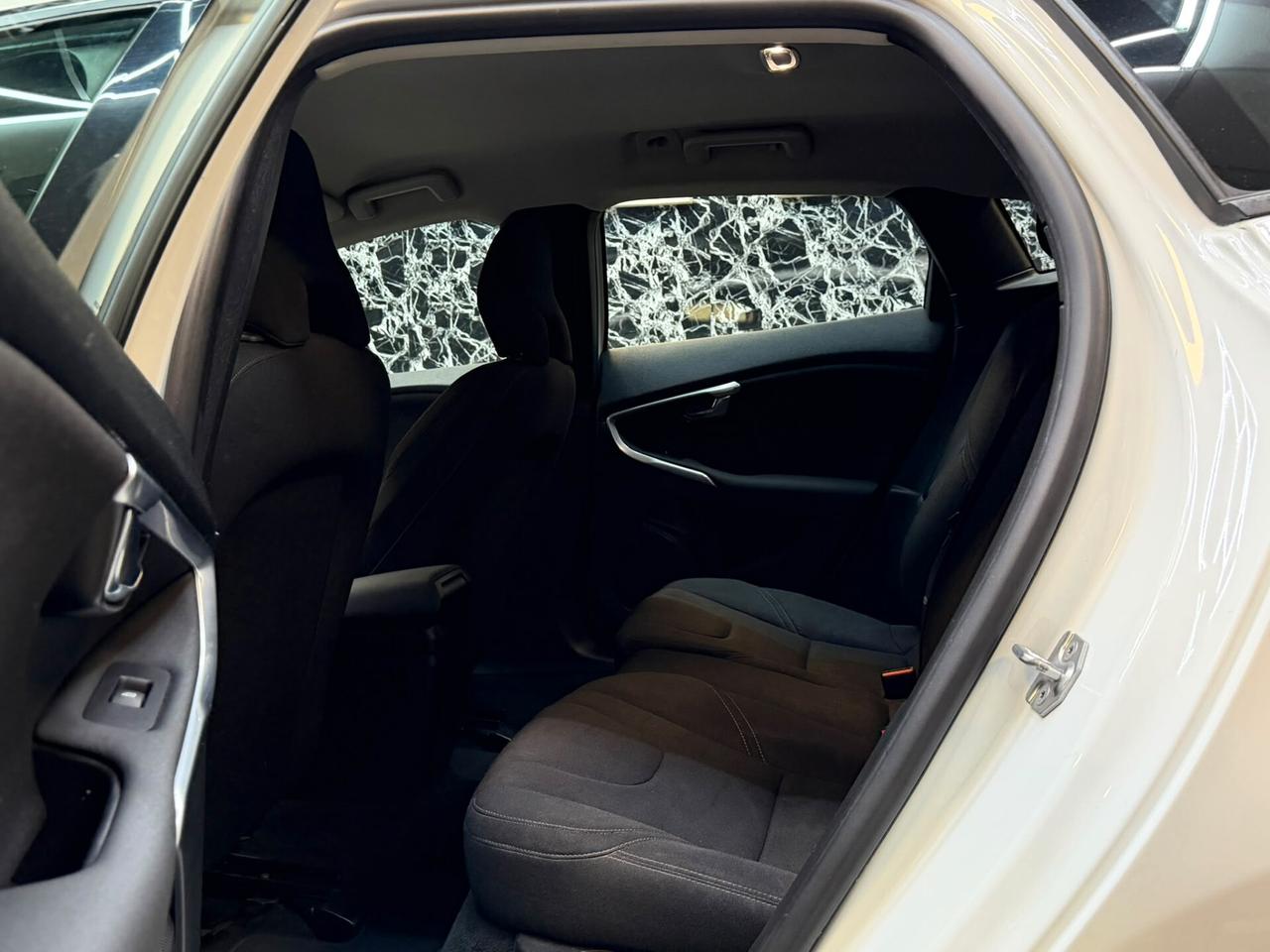Volvo V40 D2 Geartronic Business