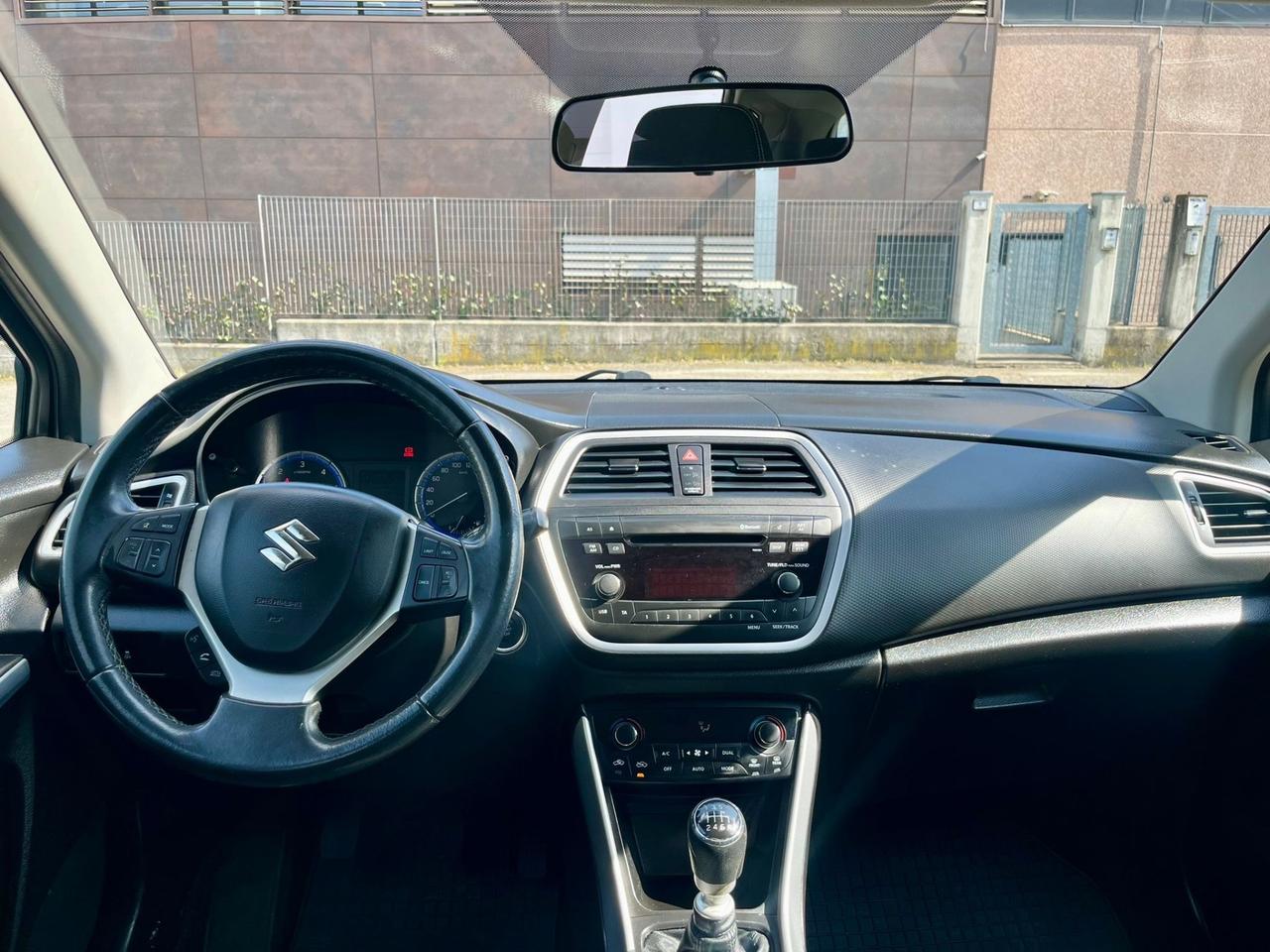 Suzuki S-Cross 1.6d 4WD 2015 145.000km perfetta