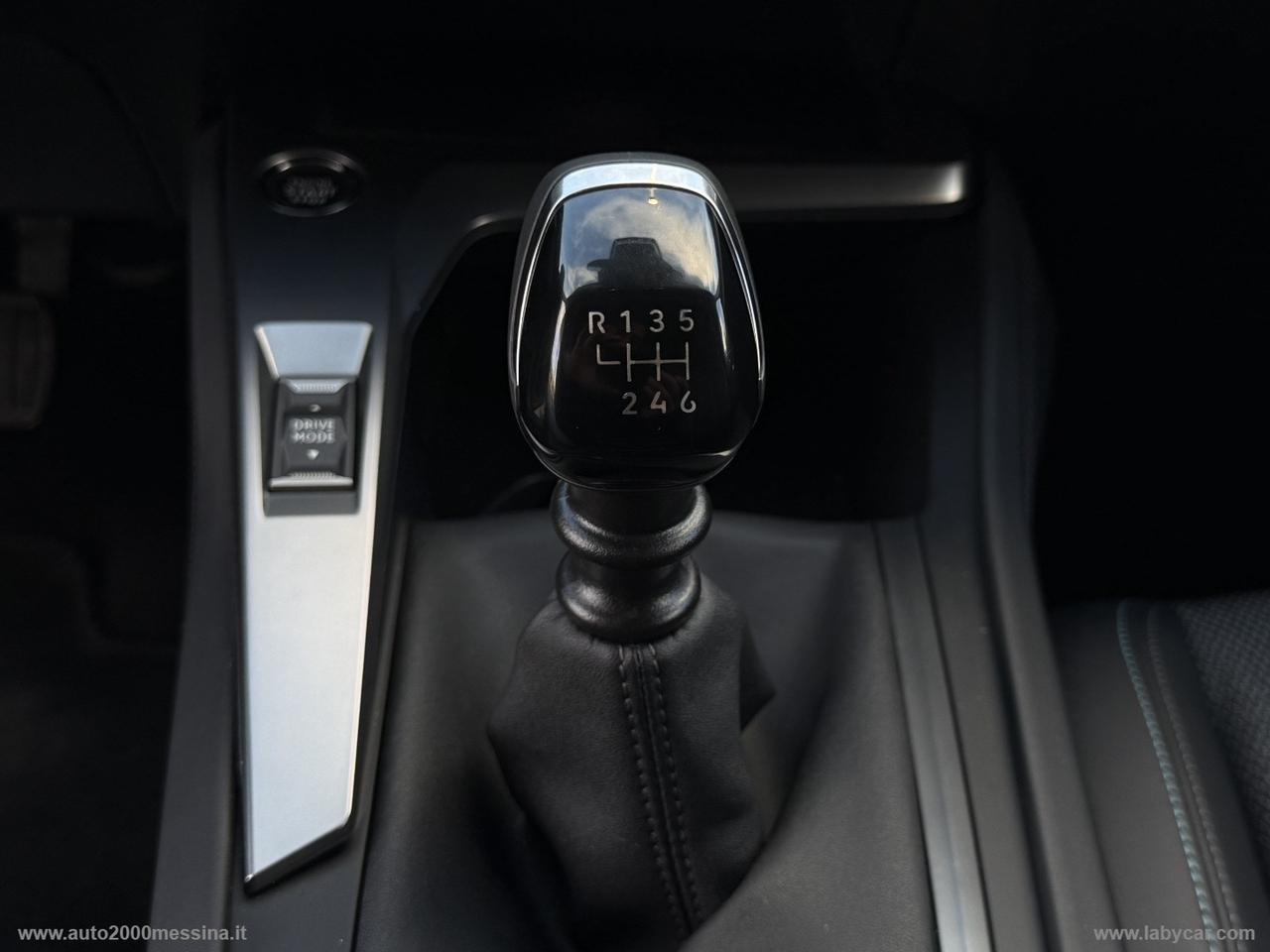 PEUGEOT 308 BlueHDi 130 S&S Allure