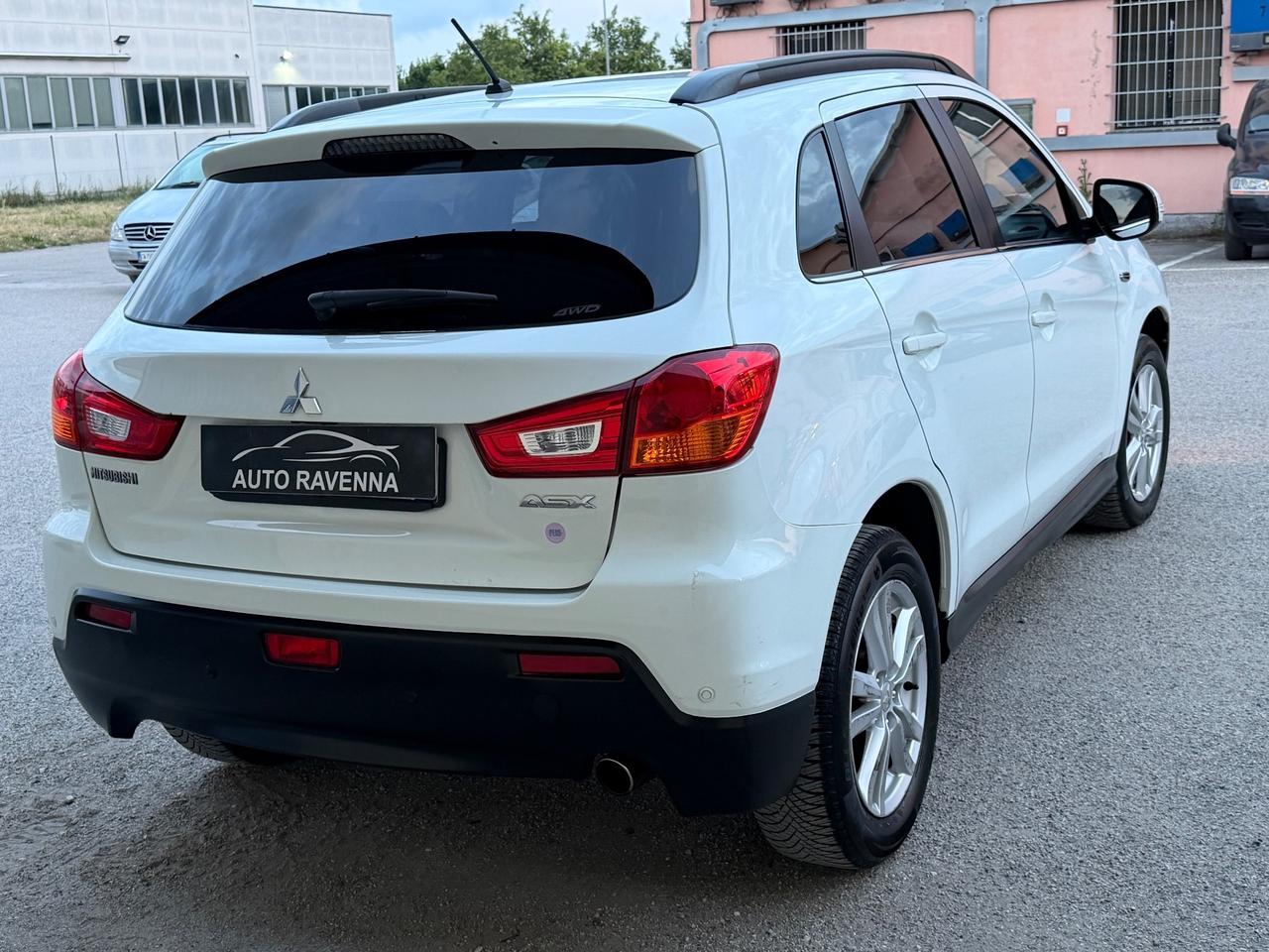 Mitsubishi ASX 1.8 DI-D 150 CV 4WD Intense Panoramic