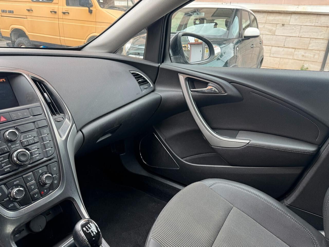 Opel Astra 1.4 140CV GPL unico proprietario