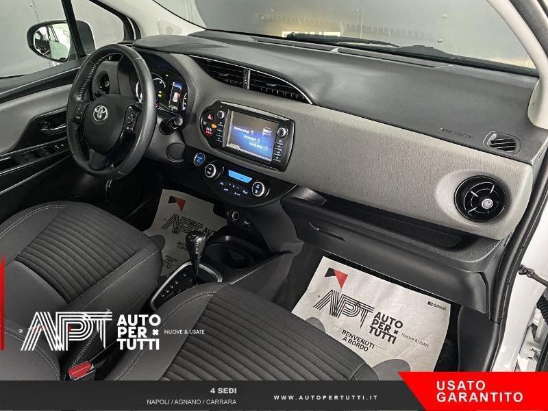 Toyota Yaris Yaris 5p 1.5 hybrid Cool my18