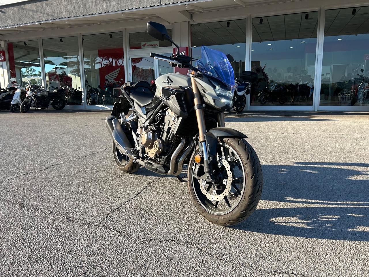 Honda CB 500 f