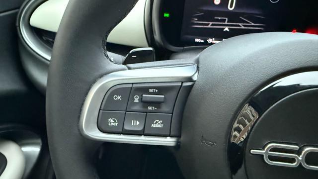 FIAT 600 HYBRID 1.2 110CV DCT MHEV LA PRIMA*24M.G.*CAM360°*