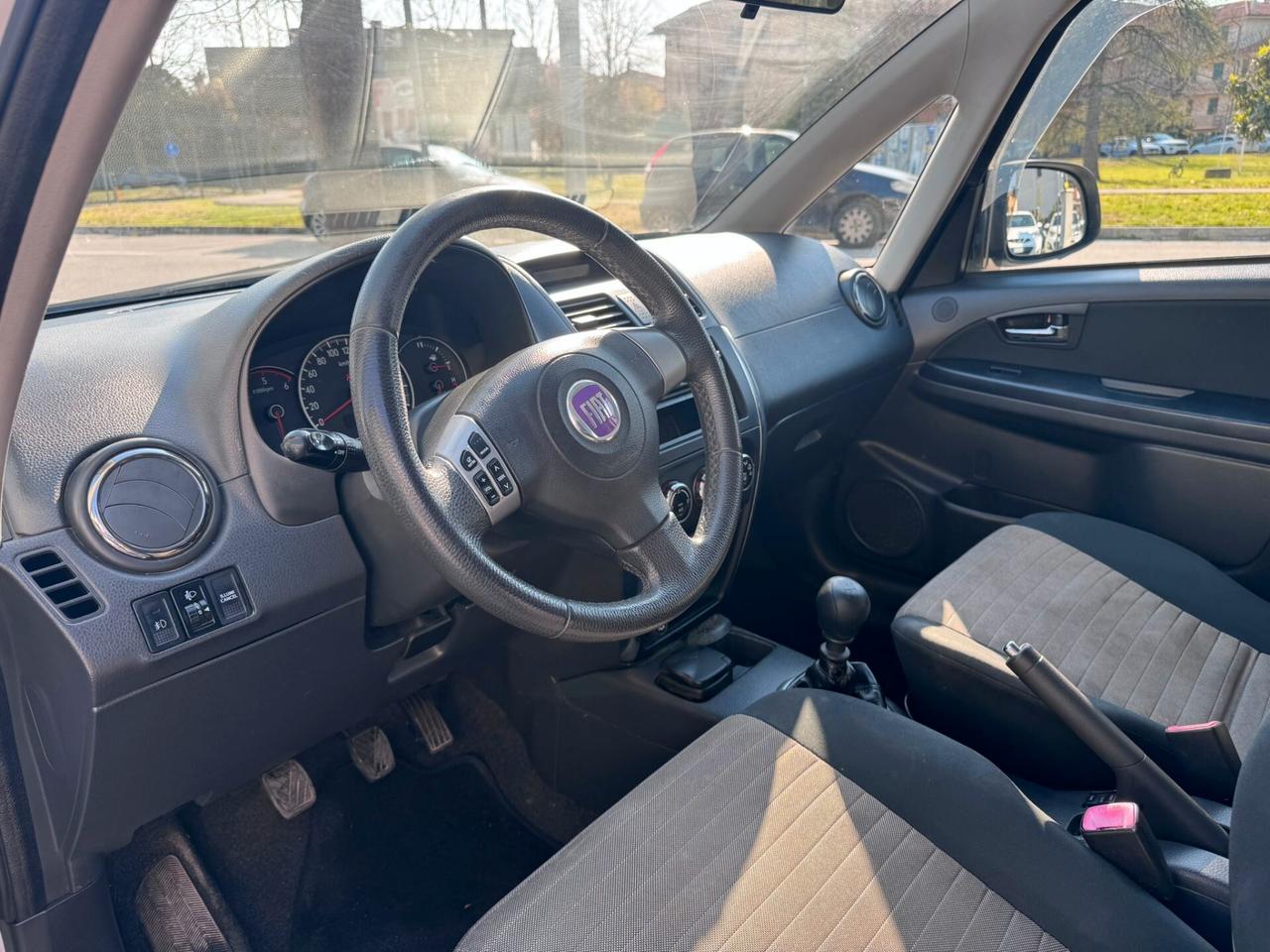 Fiat Sedici 1.9 MJT 4x4 Experience