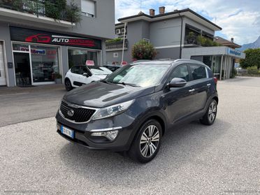 KIA Sportage 2.0 CRDI AWD REBEL GANCIO TRAINO - 4X4