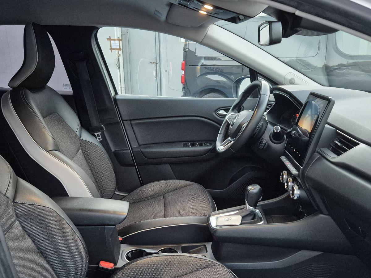 RENAULT - Captur - Blue dCi 8V 115 CV EDC Intens