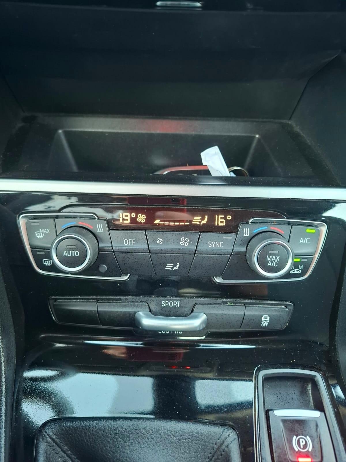 Bmw 2er Active Tourer 218d Advantage - 2015