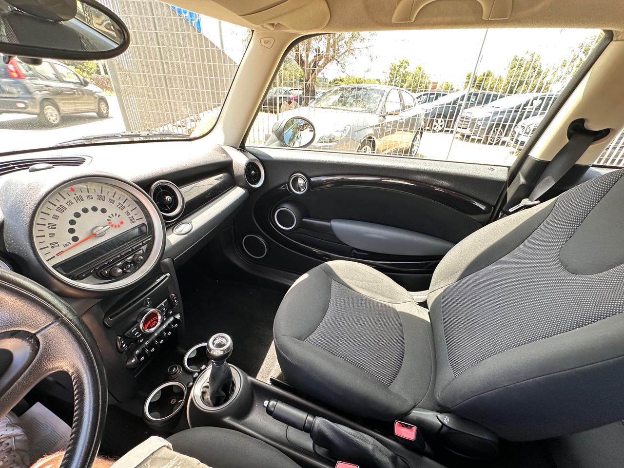 Mini Cooper 1.6 D -2010 XENO/16"
