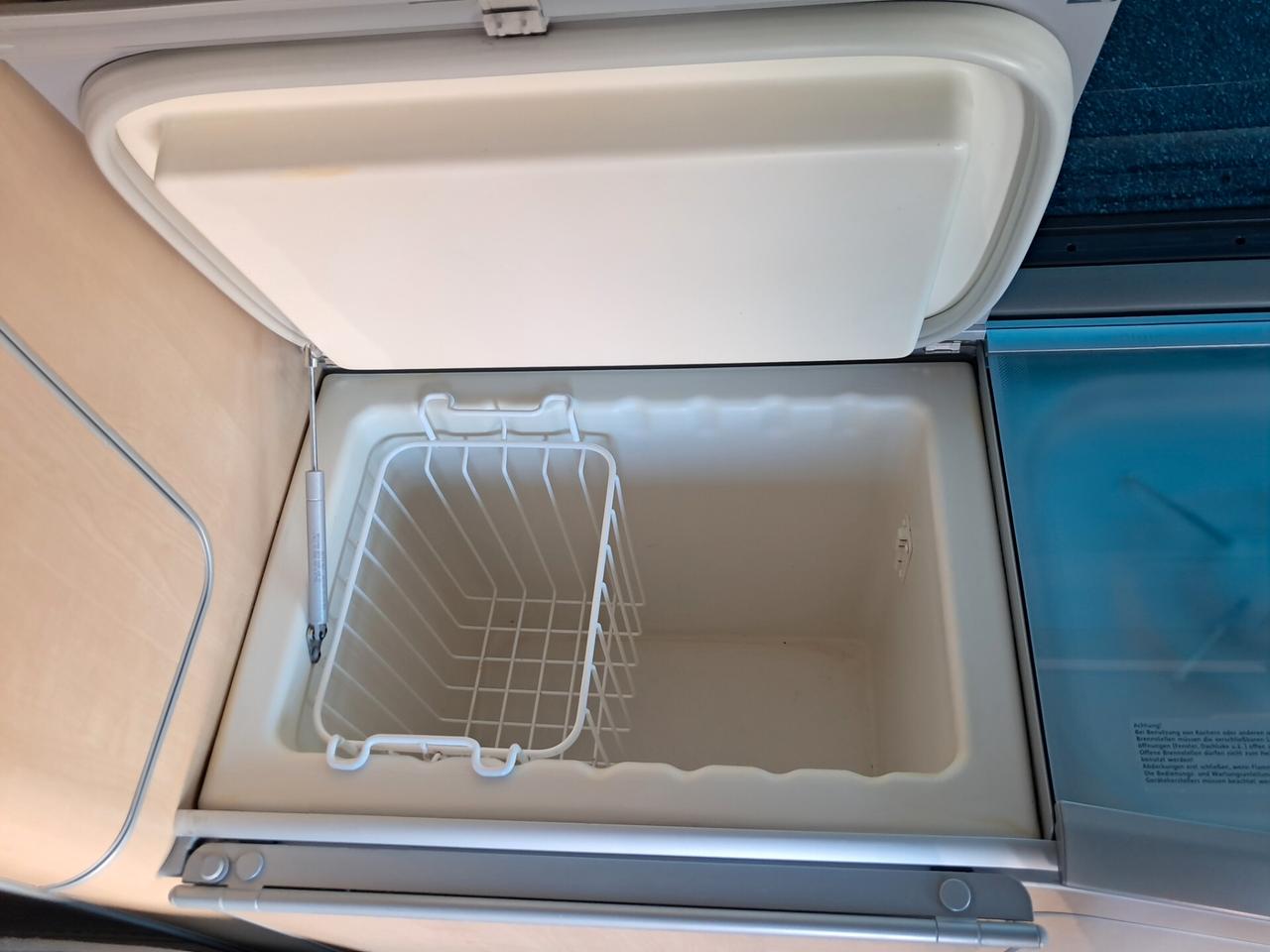 VOLKSWAGEN T5 CALIFORNIA 2.5 TDI 131 CV CONFORTLINE