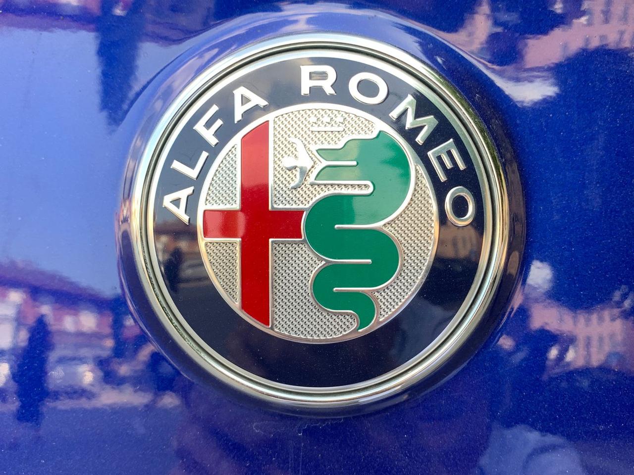 Alfa Romeo Giulietta 1.6 JTDM 16V Super #5822