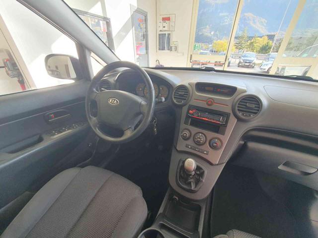 KIA Carens 2.0 16V CRDi 7 POSTI!!!