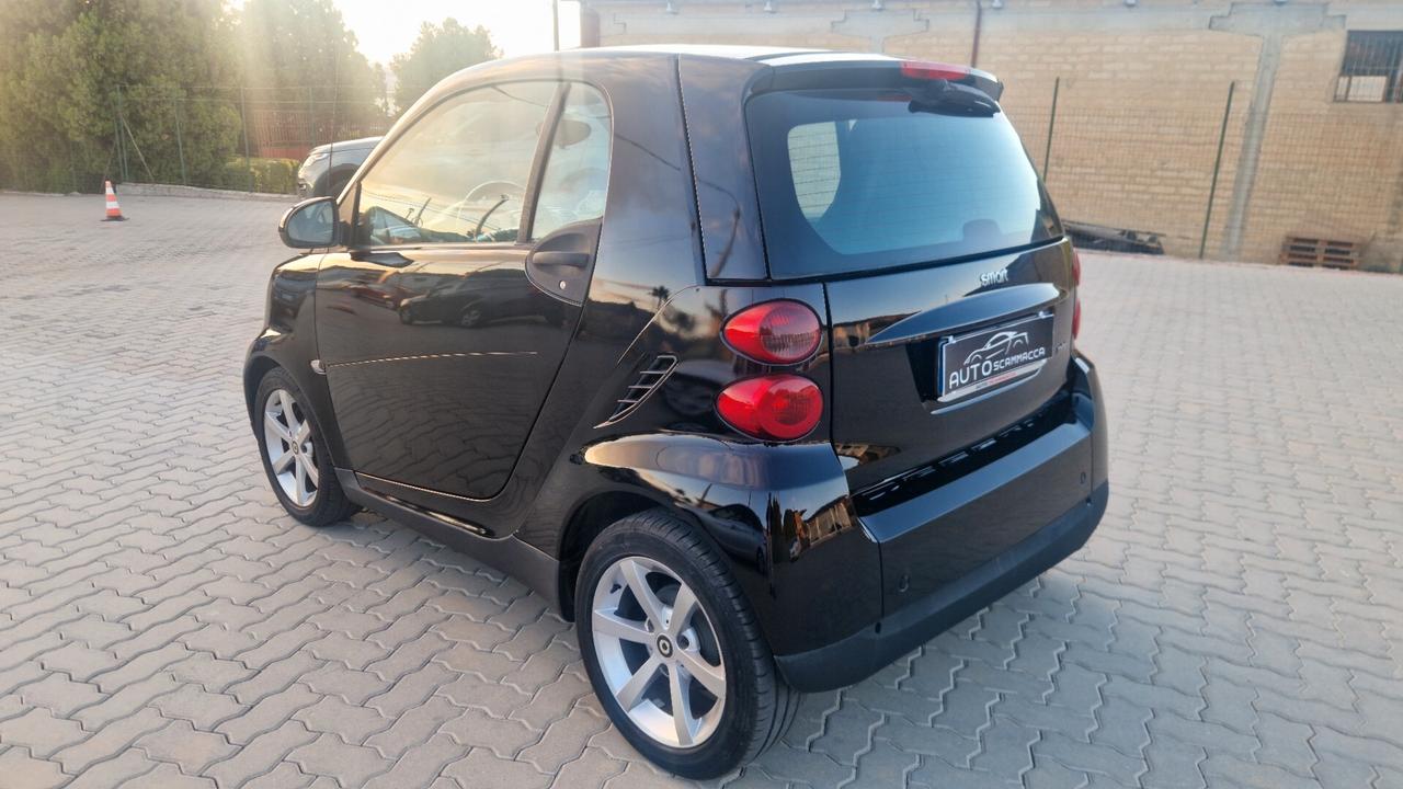 Smart ForTwo 1000 52 kW coupé passion