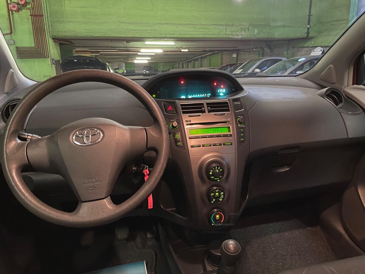 Toyota Yaris 1.0 Neopatentati Euro 5