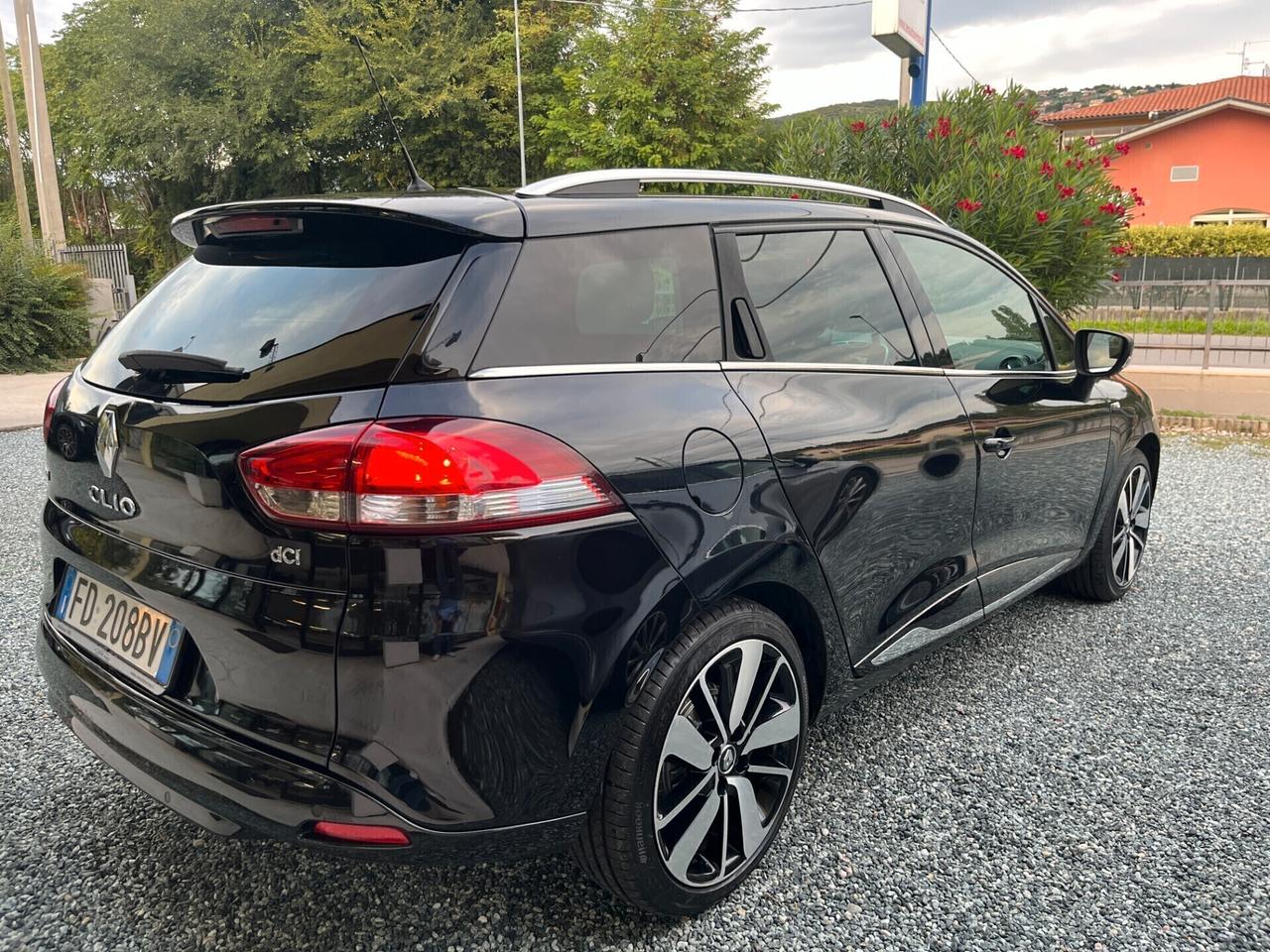 Renault Clio Sporter dCi 8V 90CV EURO 6 NAVI/TELECAM/PELLE