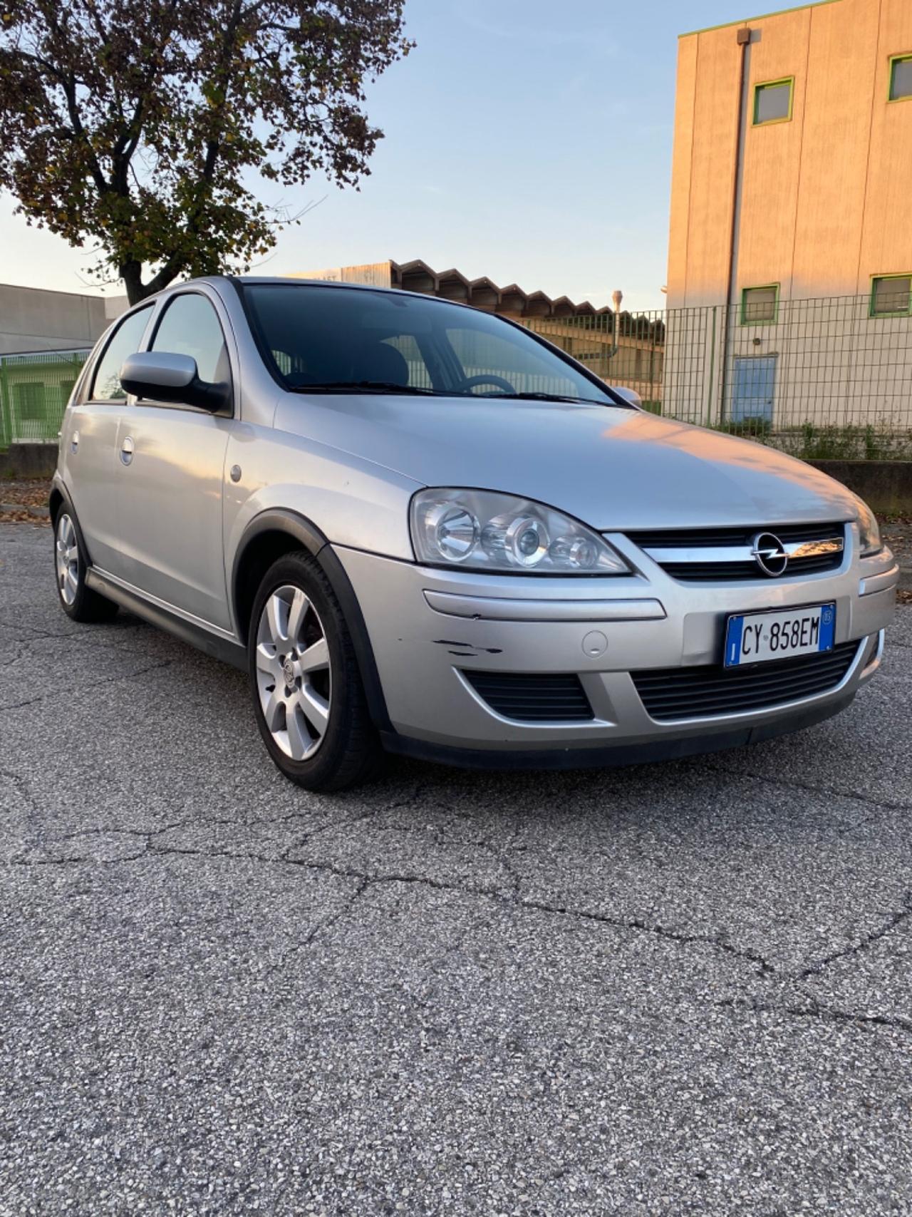 Opel Corsa 1.3 16V CDTI cat 5 porte Enjoy