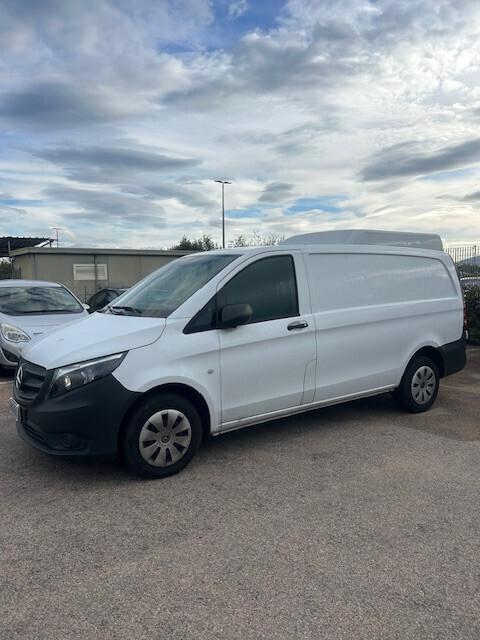 Mercedes Benz VITO FURGONE 110 LONG TRAZ. ANT.