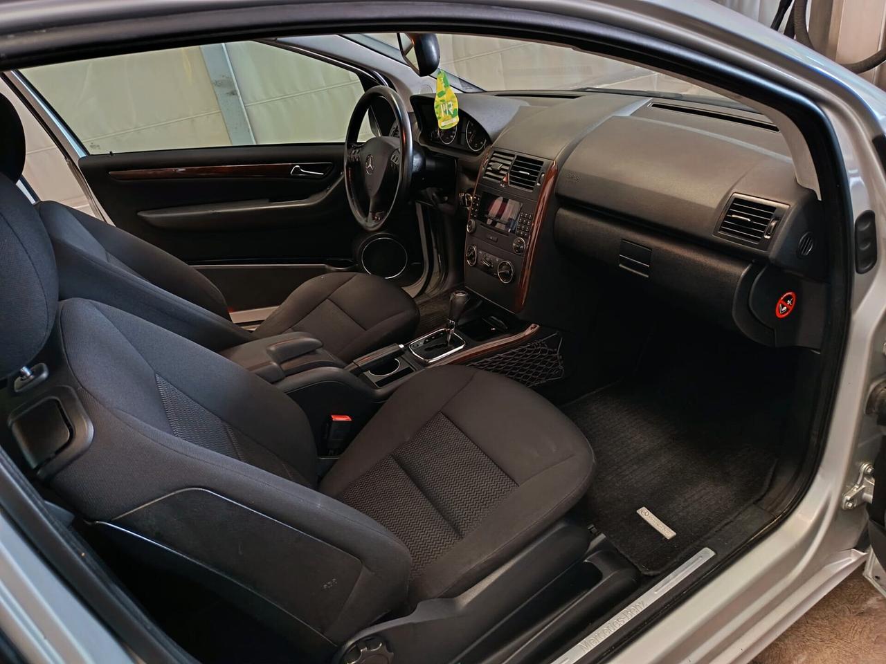 MERCEDES CLASSE 2006 A 170 COUPÉ AUTOMATICA 7G – BENZINA – TAGLIANDATA – REVISIONATA