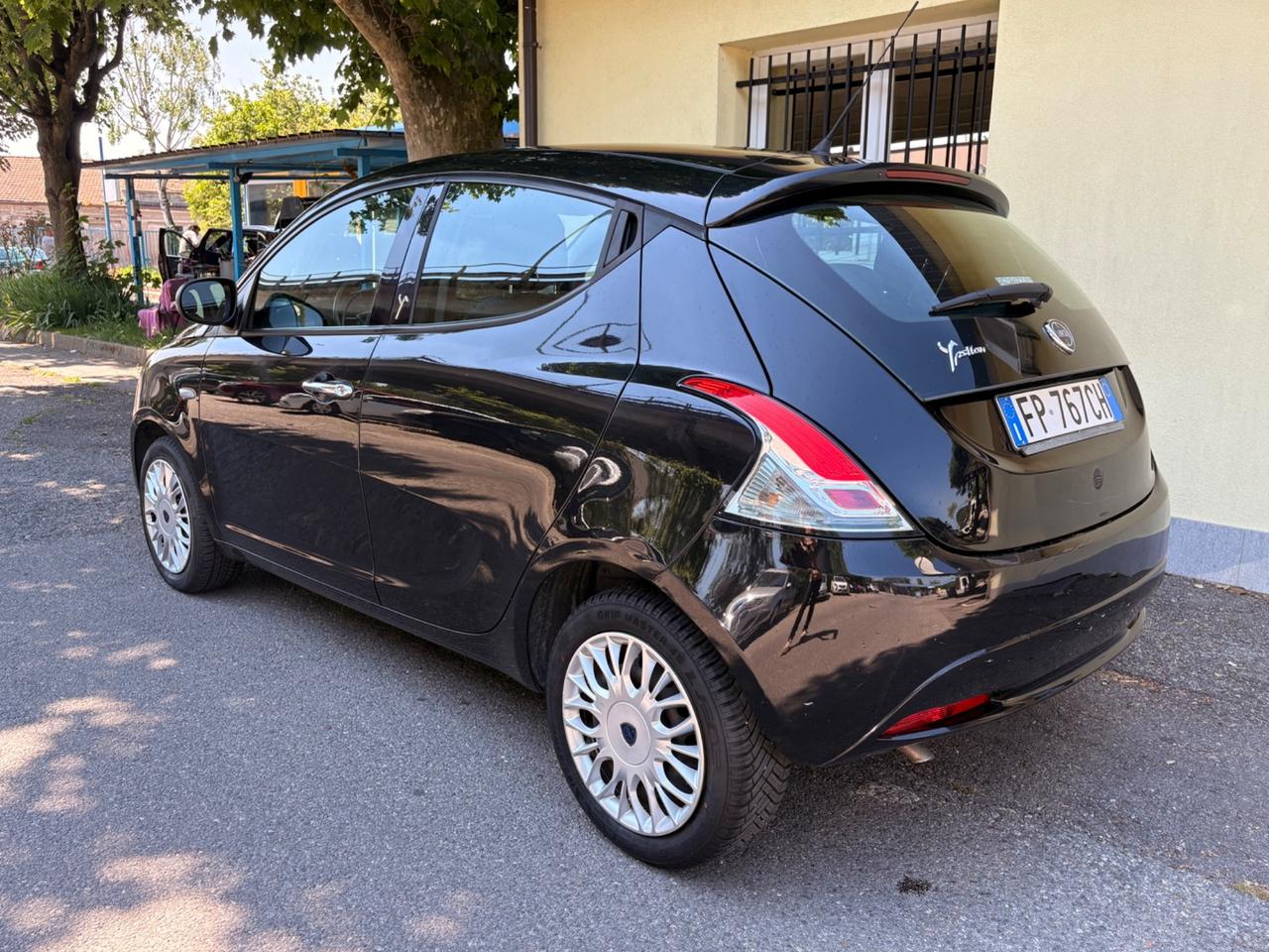 Lancia Ypsilon 1.2 69 CV 5 porte Platinum 2018
