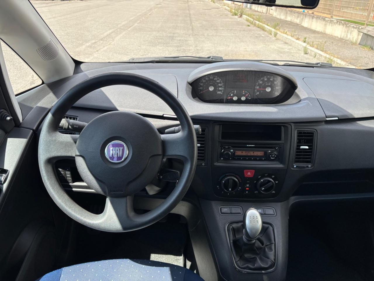 Fiat Idea 1.2 16V UNI PRO