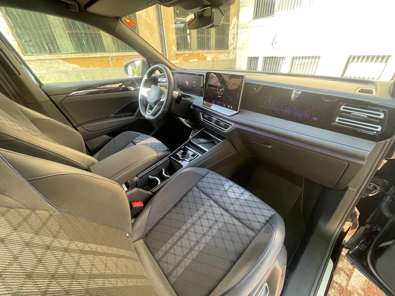Volkswagen Tiguan R Line 2.0 TDI
