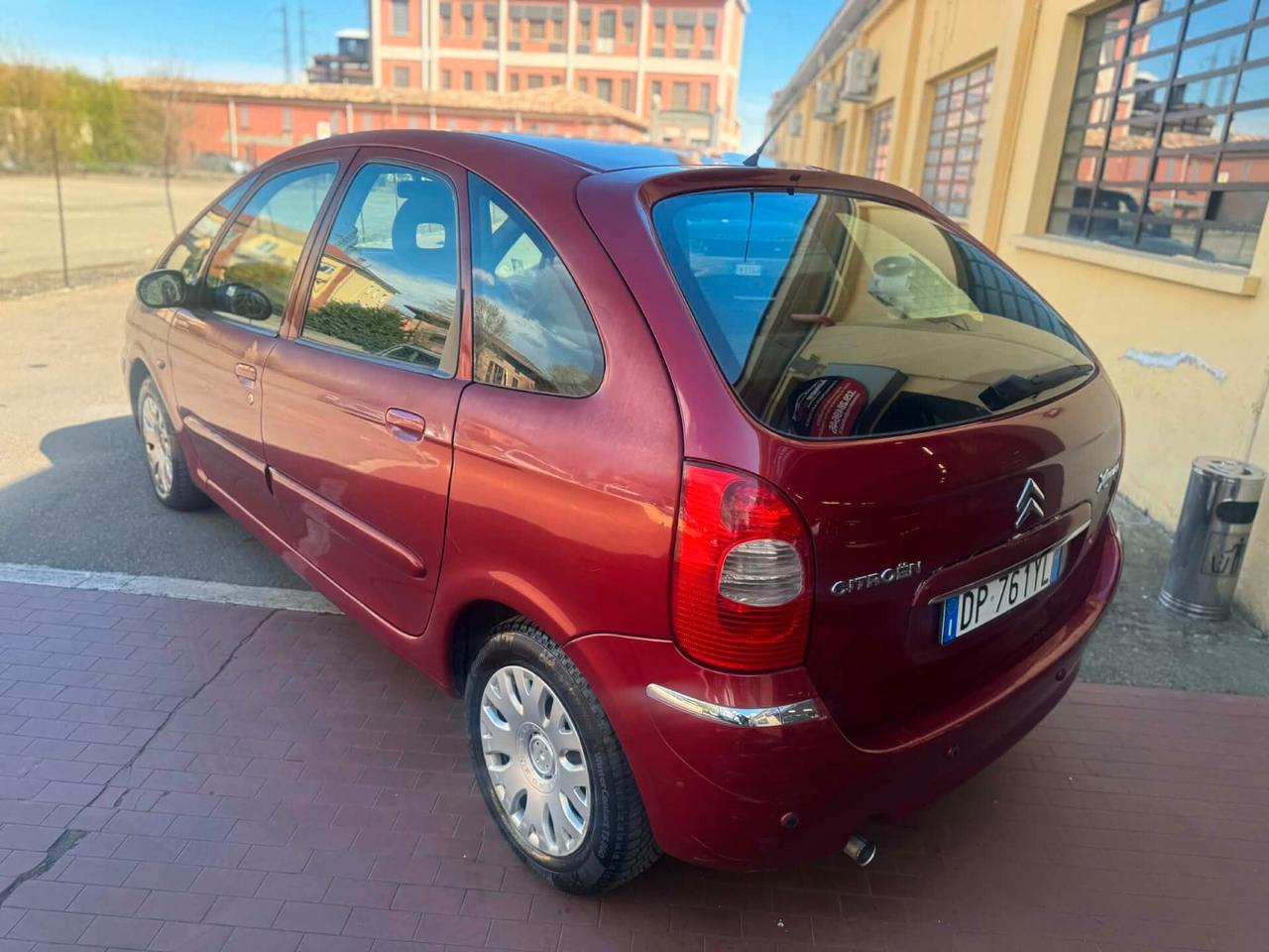 Citroen Xsara Picasso Anno 2008 1.6 Benzina