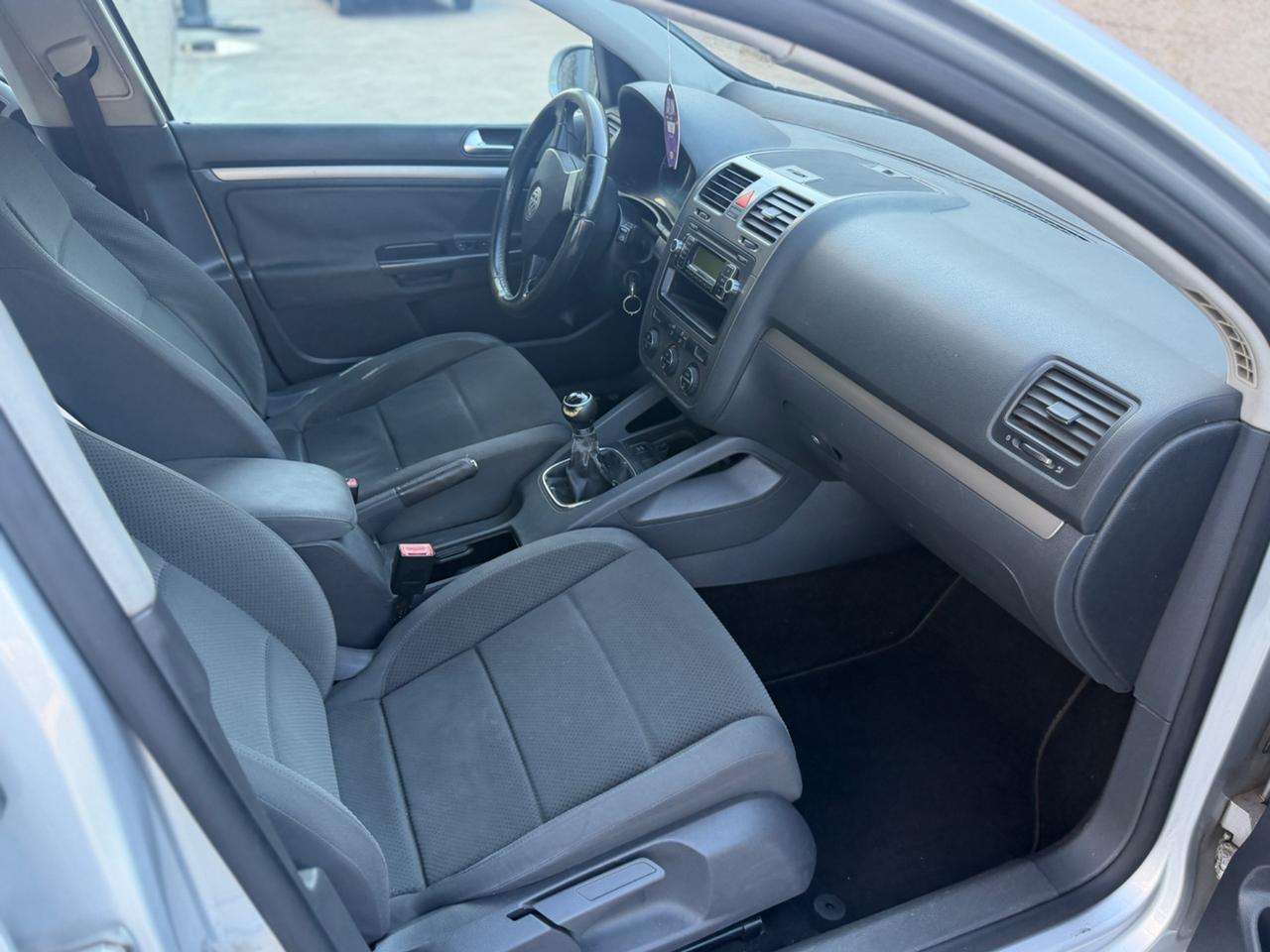 VW GOLF V 1.9TDI 105 CV CERCHI 17