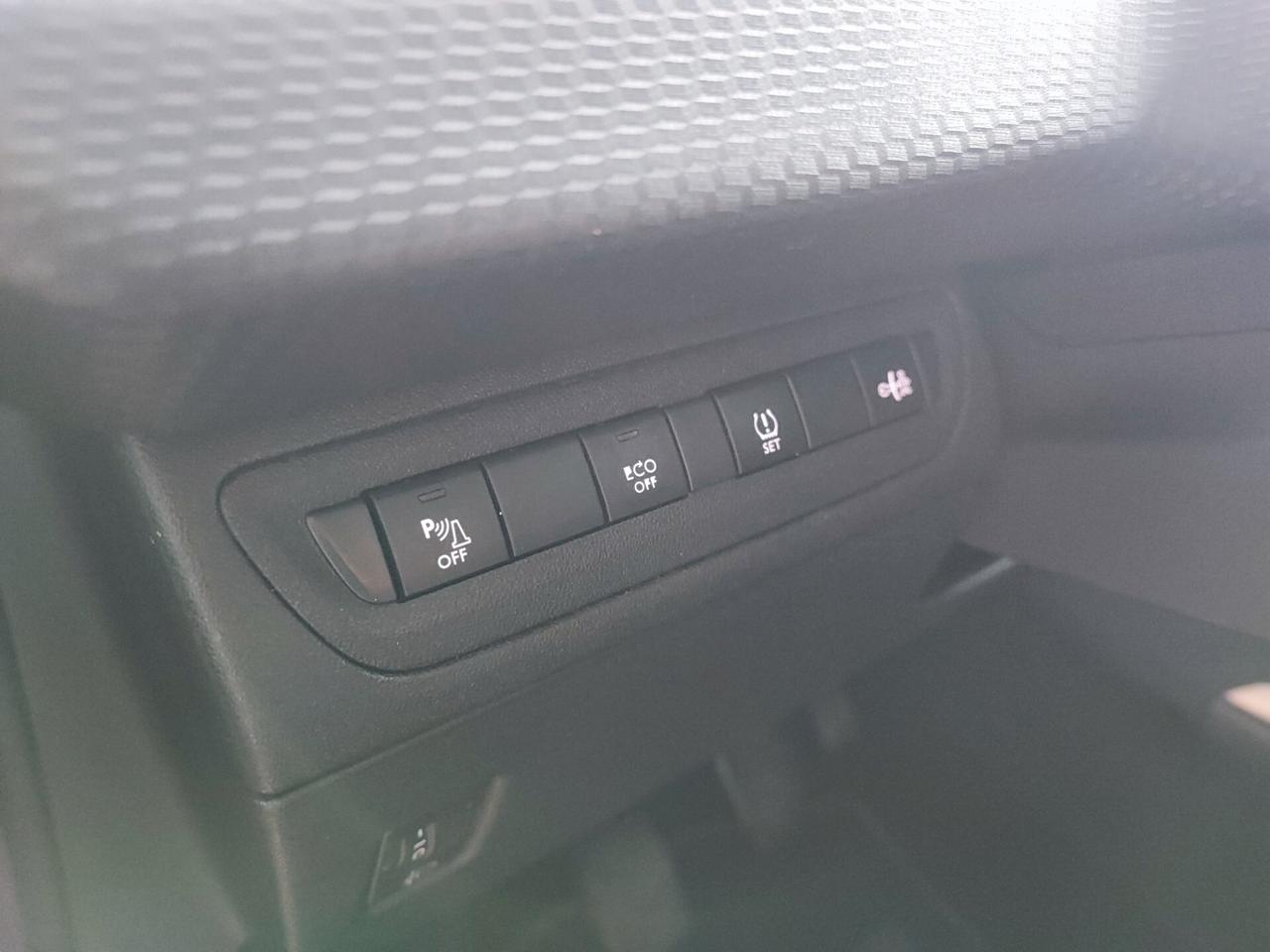 Peugeot 2008 1.6 e-HDi 92 CV Stop&Start Active