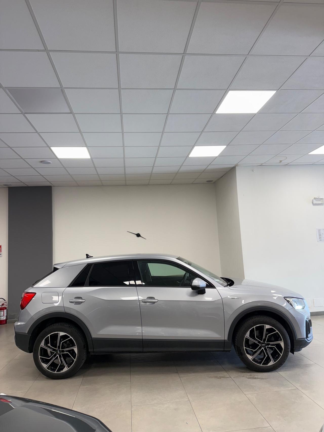 Audi Q2 35 TDI S tronic Business Advanced