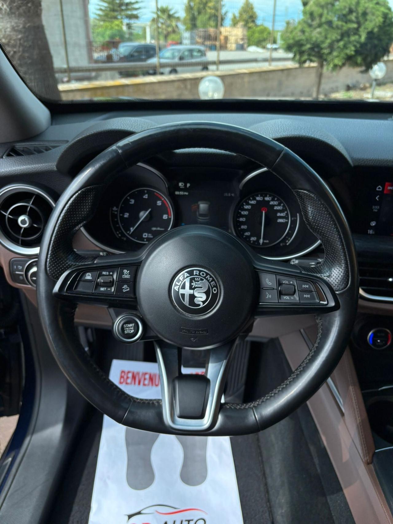 Alfa Romeo Stelvio 2.2 Turbodiesel 190 CV AT8 Q4 super