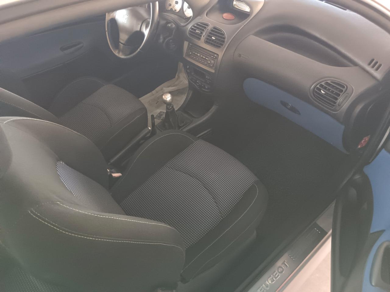 Peugeot 206 1.6 16V CC
