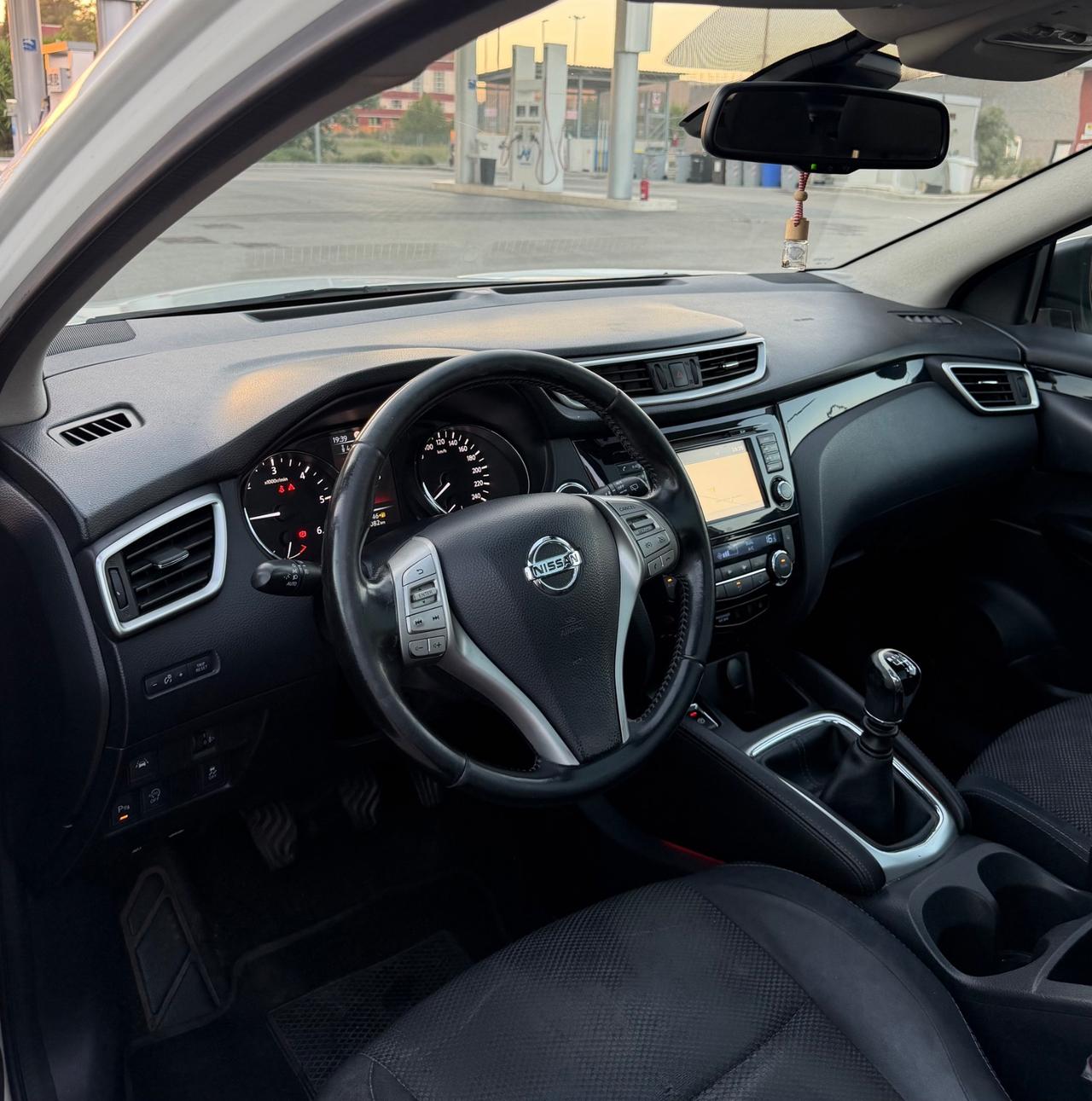 Nissan Qashqai 1.5 dCi Tekna