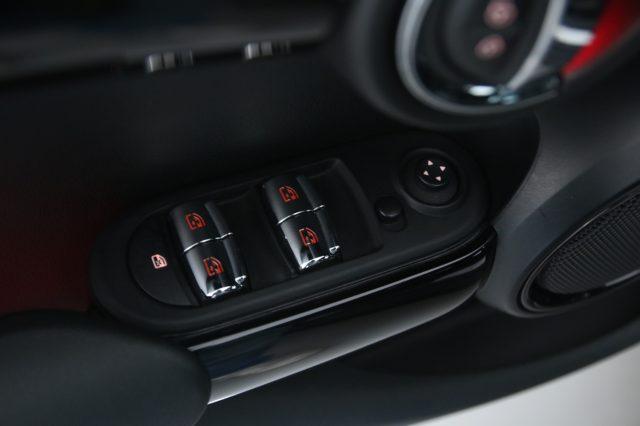 MINI Cooper S 2.0 Cooper S 5 porte Fari Bi-LED/Pack look nero