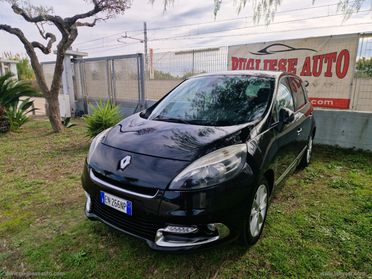 RENAULT Scénic XMod 1.5 dCi 110 CV S&S Bose