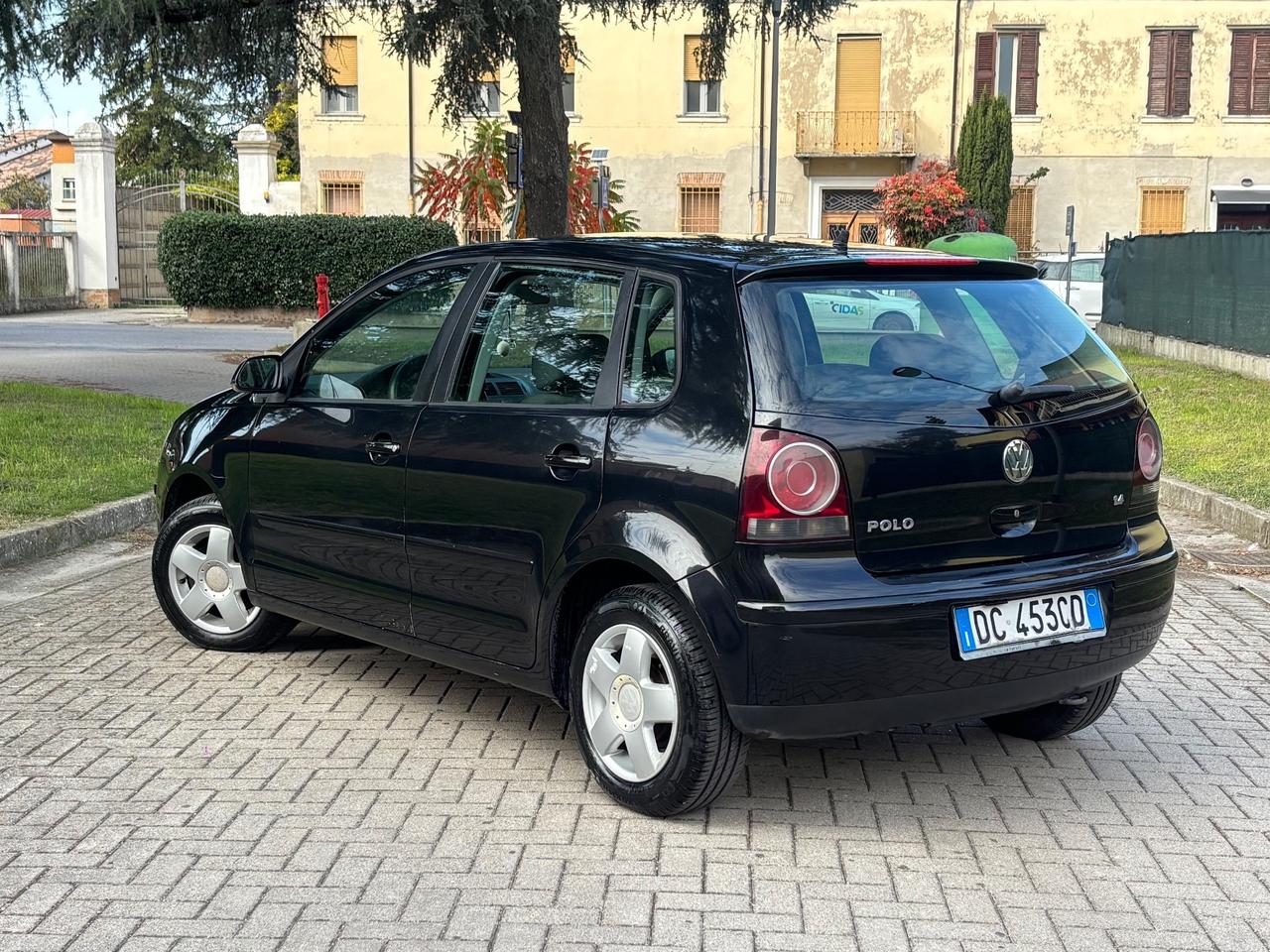 Volkswagen Polo 1.4/80CV 16V 5p. Neopatentati