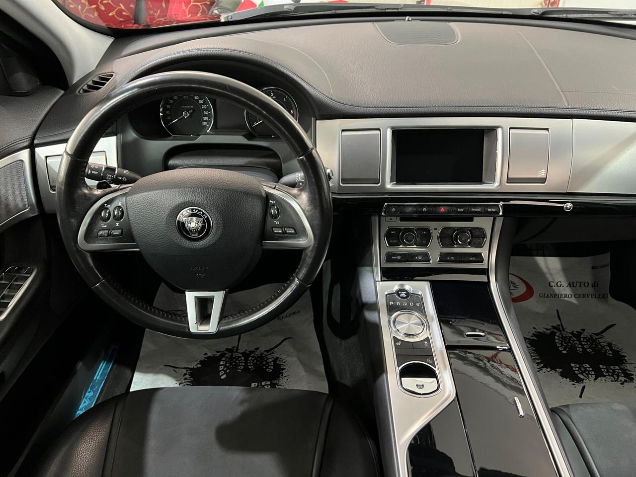 Jaguar XF 2.2 163 CV - Business Edition - 2014