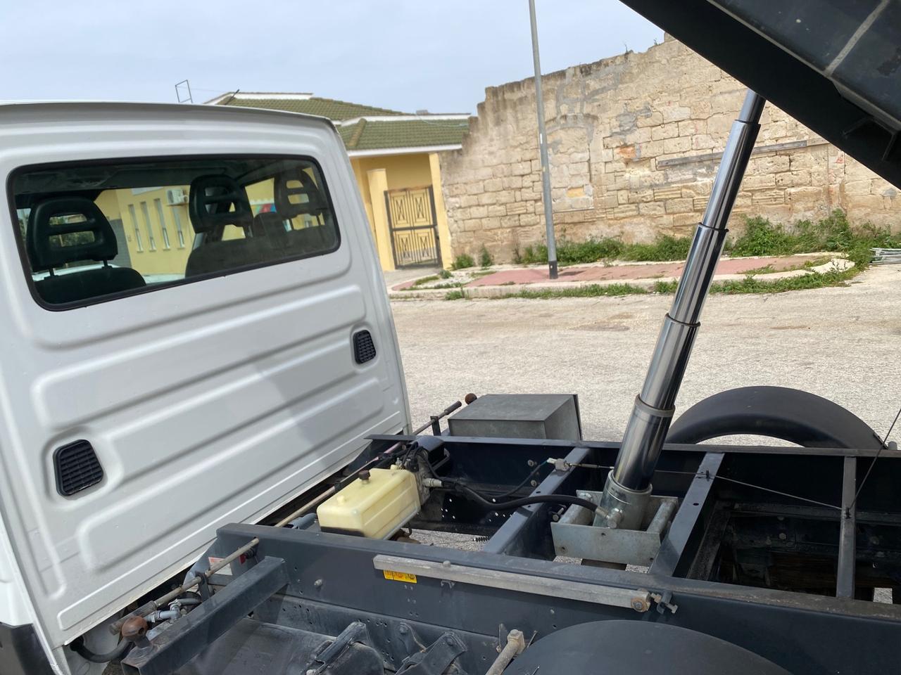 Iveco Daily 35C11 2.3 106CV RIBALTABILE