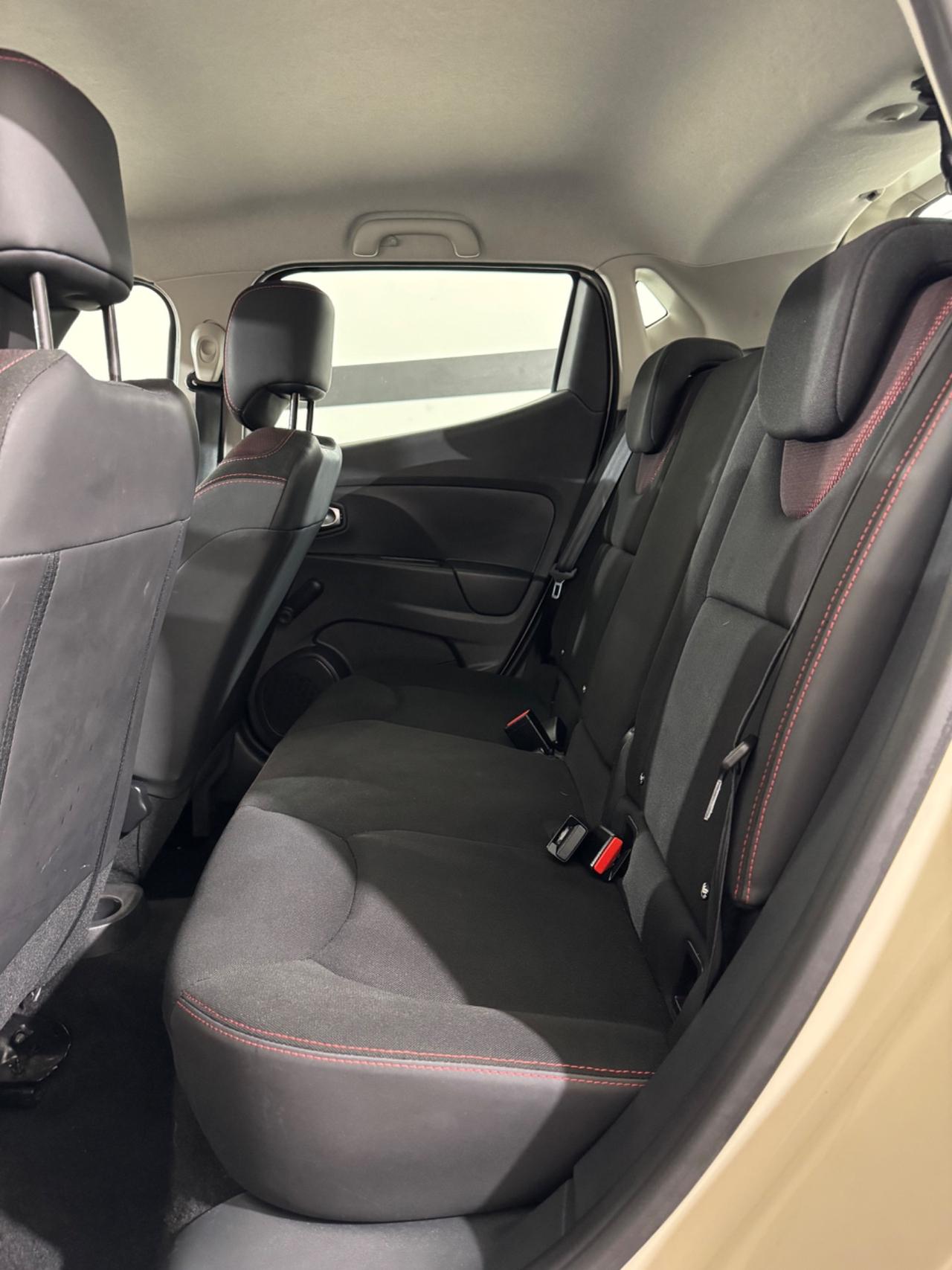 Renault Clio 1.2 75CV 5 porte Life